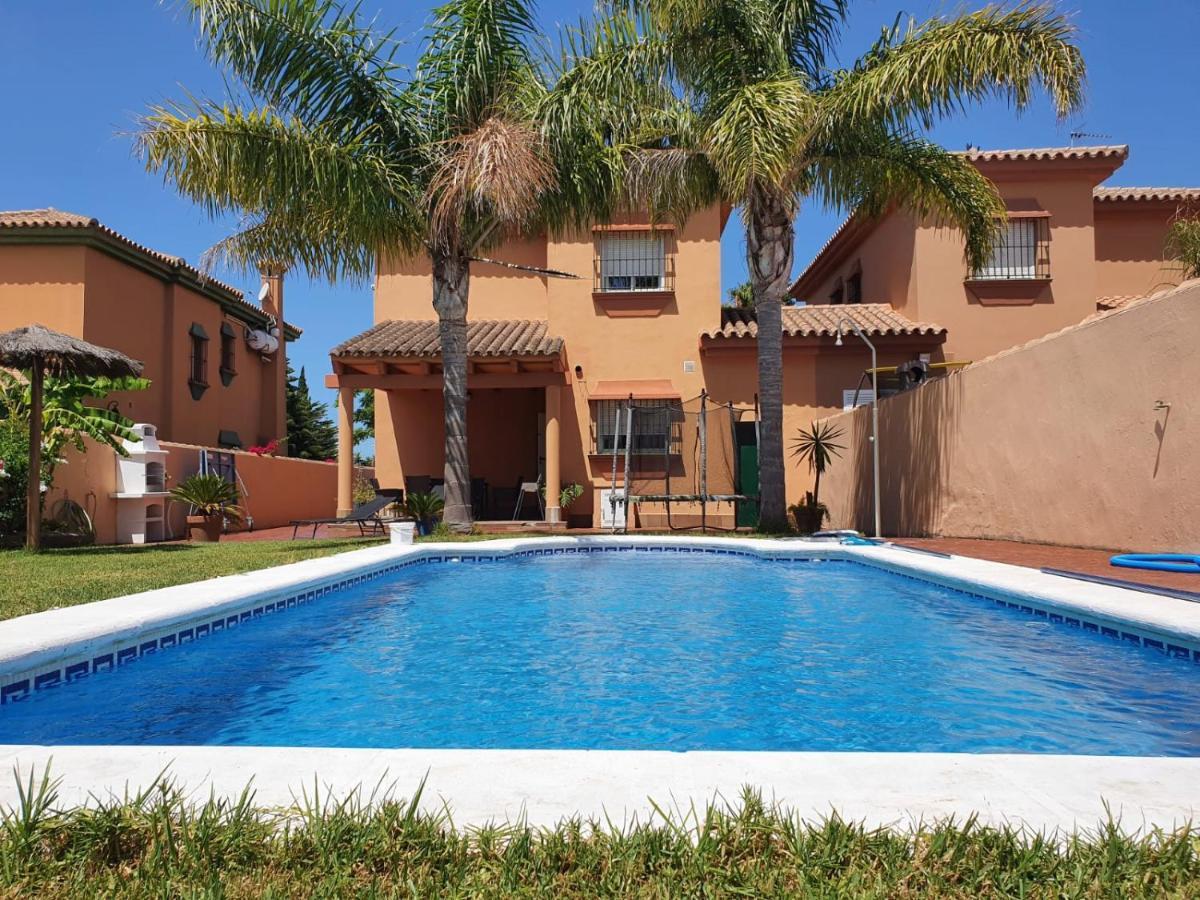 Villa Ostrero Chiclana de la Frontera Extérieur photo